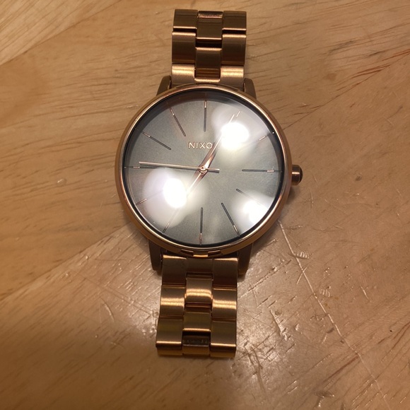 NIXSON WATCH movin out THE KENSINGTON - Picture 3 of 6